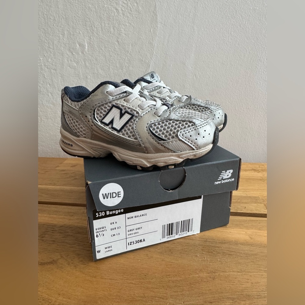 New Balance 530 Bungee size 6.5T Wide in Grey/Wht